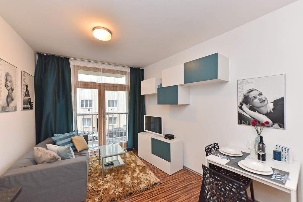 Apartments Palmovka Prag Rum bild